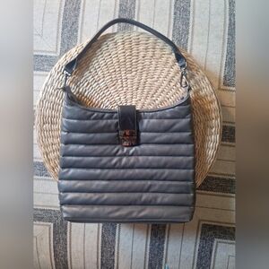 Royln Luxe Chic Charcoal Shoulder Bag